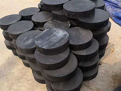 诸城市板式橡胶支座由若干层橡胶片与薄钢板经加压硫化
